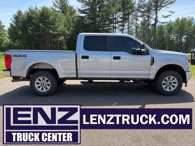 2022 Ford F-250 XL 4x4 Crew Cab 6-3/4' Box's photo