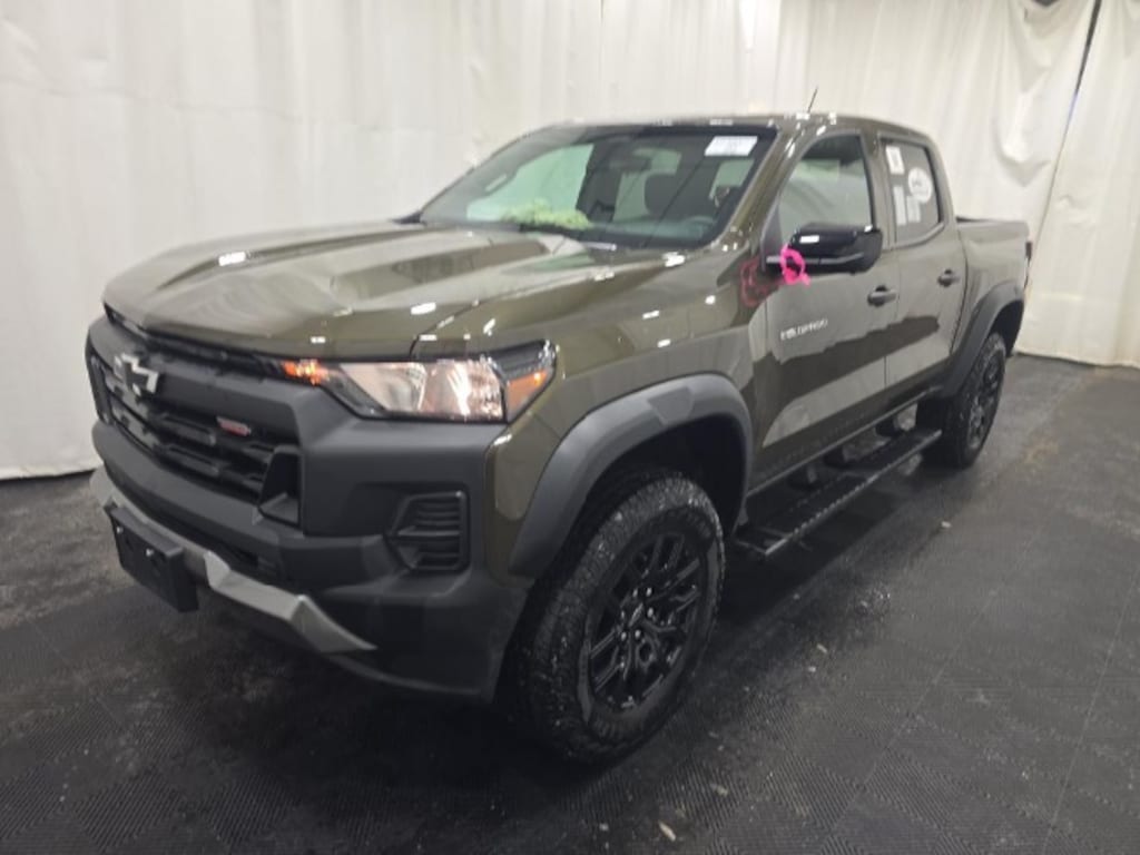 Used 2024 Chevrolet Colorado Trail Boss Truck