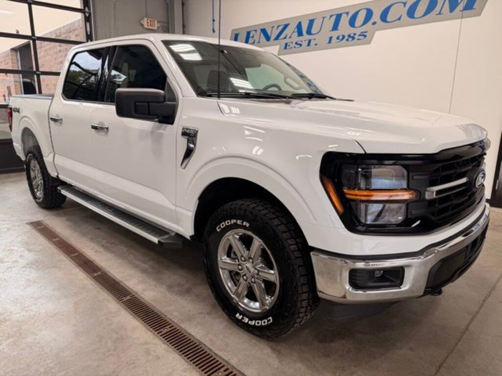 Used 2025 Ford F-150 4x4 SuperCrew XLT Truck
