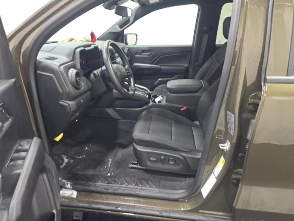 Used 2024 Chevrolet Colorado Trail Boss Truck