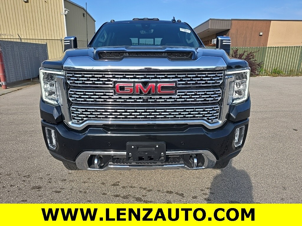 2023 Gmc Sierra 2500 HD Denali photo 2