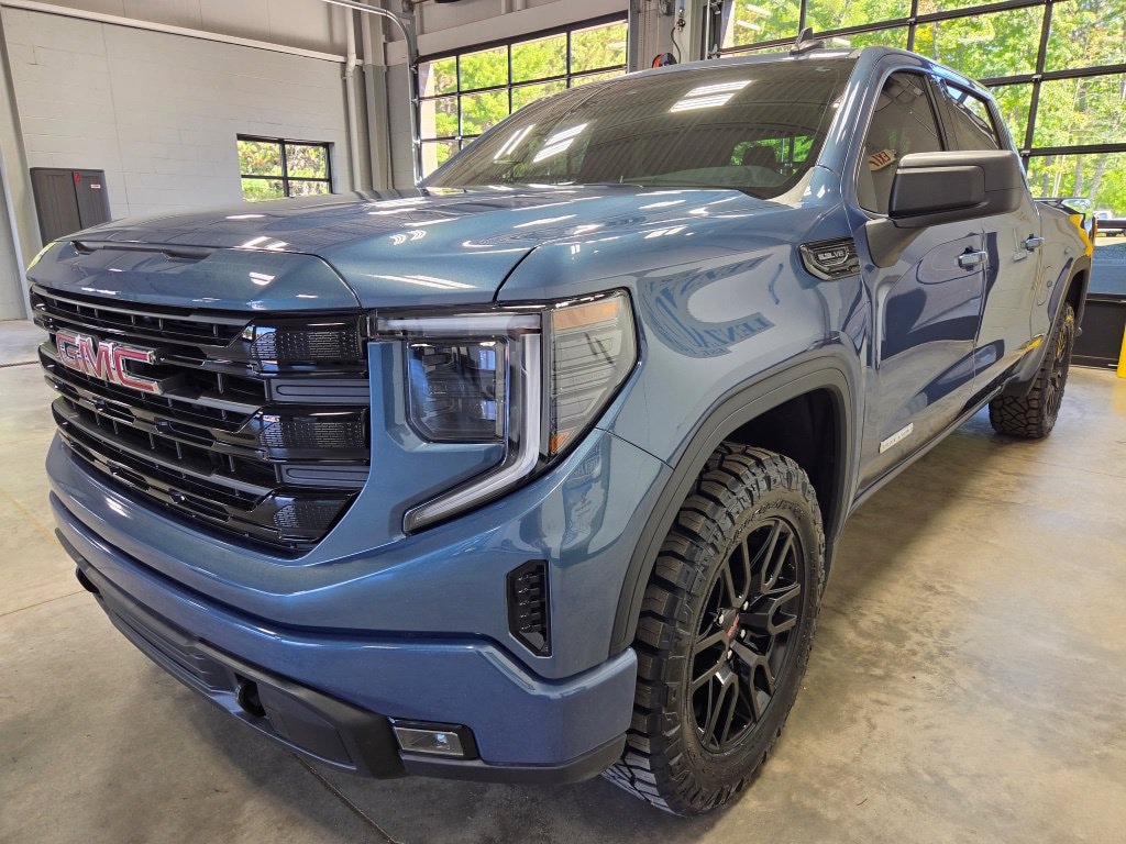 Used 2026 GMC Sierra 1500 4x4 Crew Cab Elevation Truck