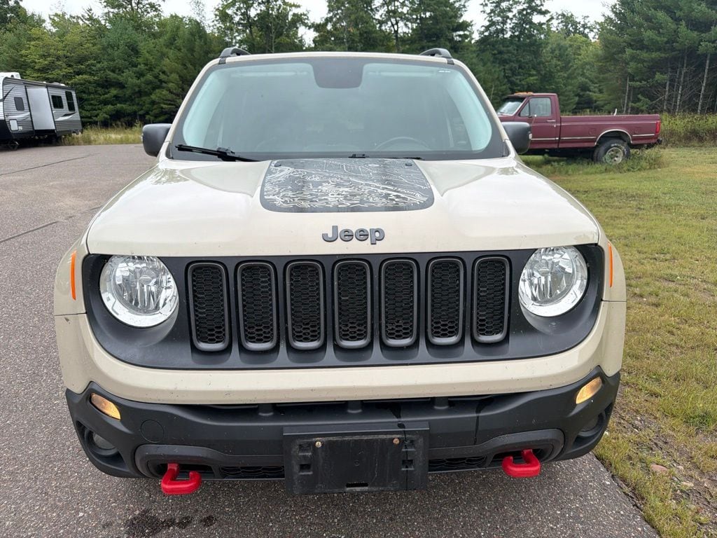 Used 2017 Jeep Renegade Trailhawk 4WD SUV
