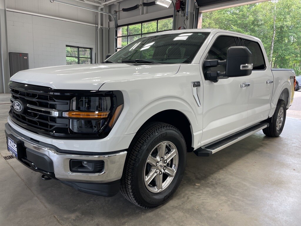 2024 Ford F-150 XLT photo 4