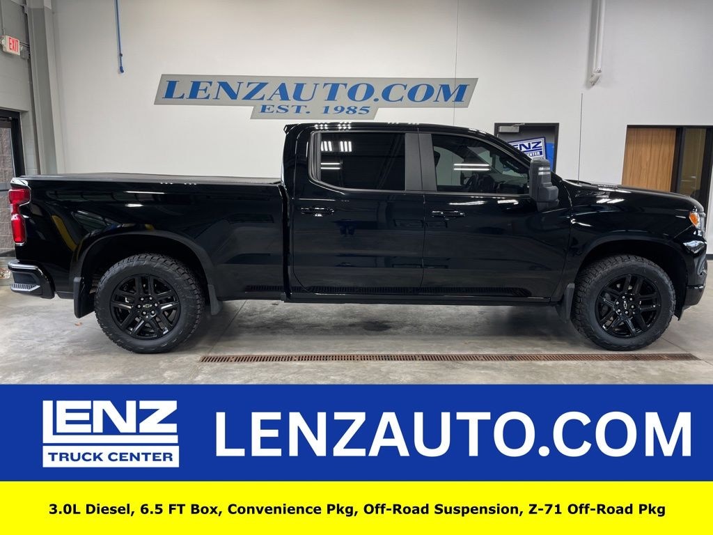 Used 2024 Chevrolet Silverado 1500 4x4 Crew Cab RST Truck