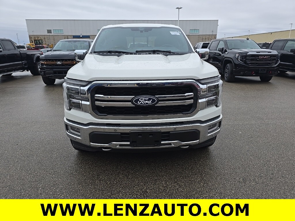 2024 Ford F-150 Lariat photo 2