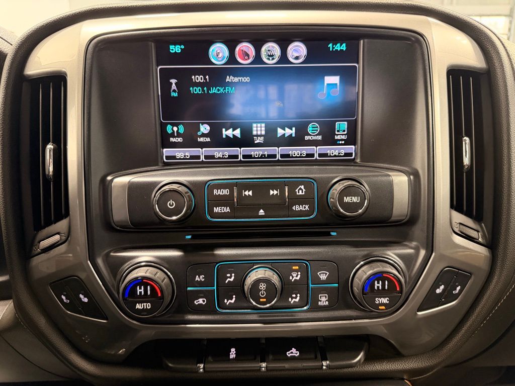 2016 Chevrolet Silverado 1500 LTZ - Photo 39
