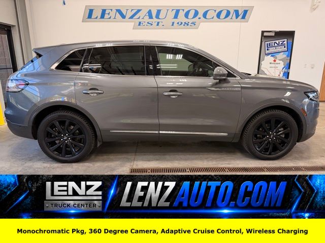 2022 Lincoln Nautilus Reserve AWD's photo