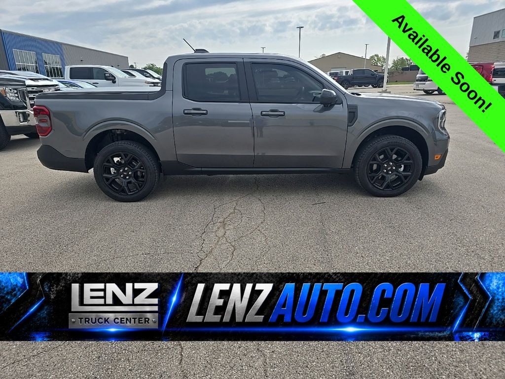 Used 2025 Ford Maverick AWD Crew Cab Lariat Truck