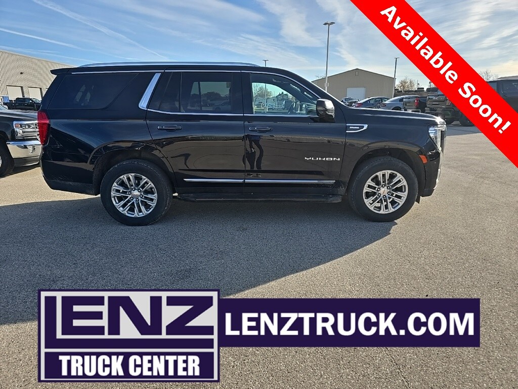 2023 GMC Yukon SLT's photo