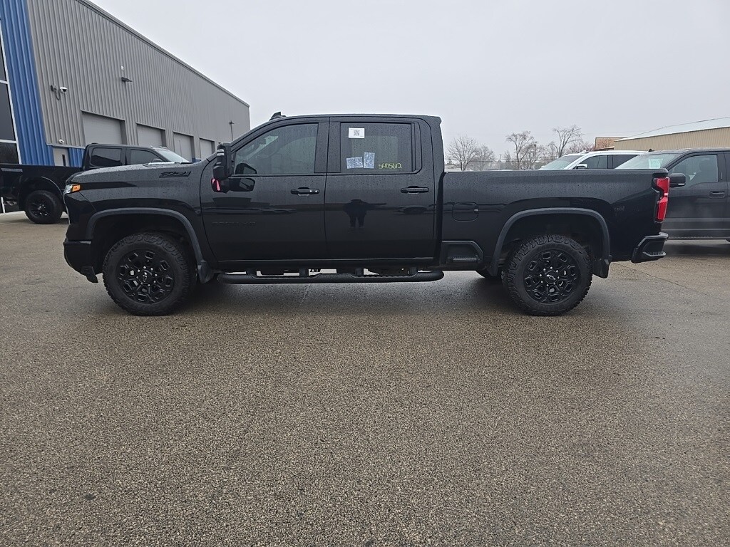 Used 2024 Chevrolet Silverado 2500HD 4x4 Crew Cab LT Truck