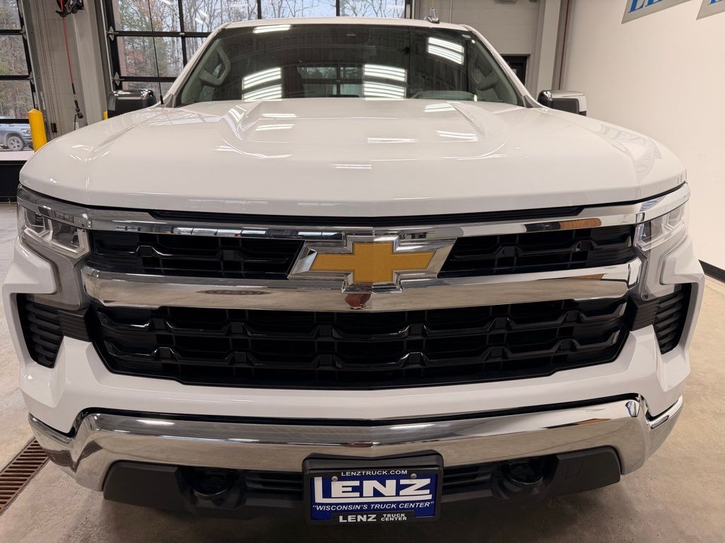 Used 2025 Chevrolet Silverado 1500 4x4 Crew Cab LT Truck