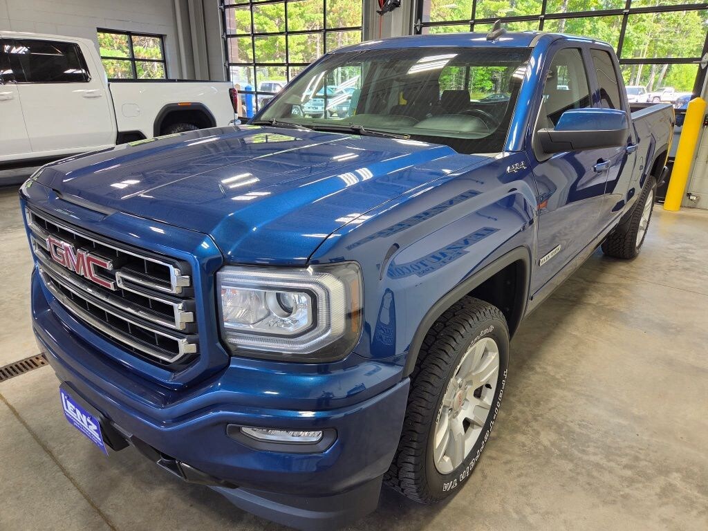 Used 2017 GMC Sierra 1500 4x4 Double Cab SLE Truck