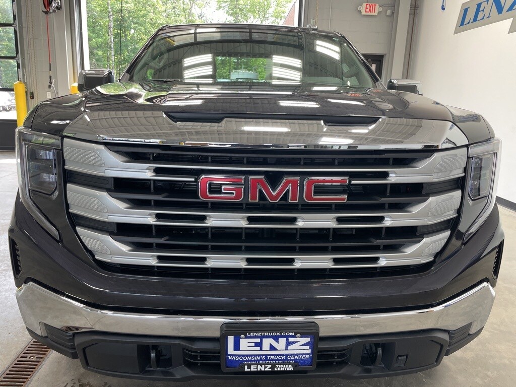 2023 Gmc Sierra 1500 SLE photo 3