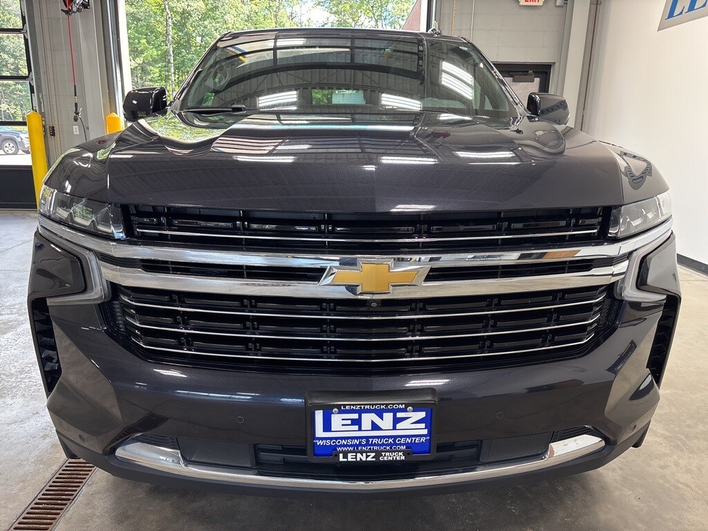 2023 Chevrolet Tahoe LT photo 3
