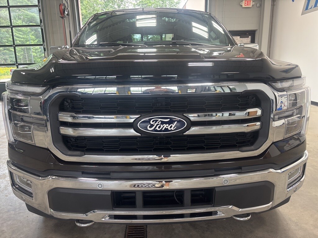 2024 Ford F-150 Lariat photo 3