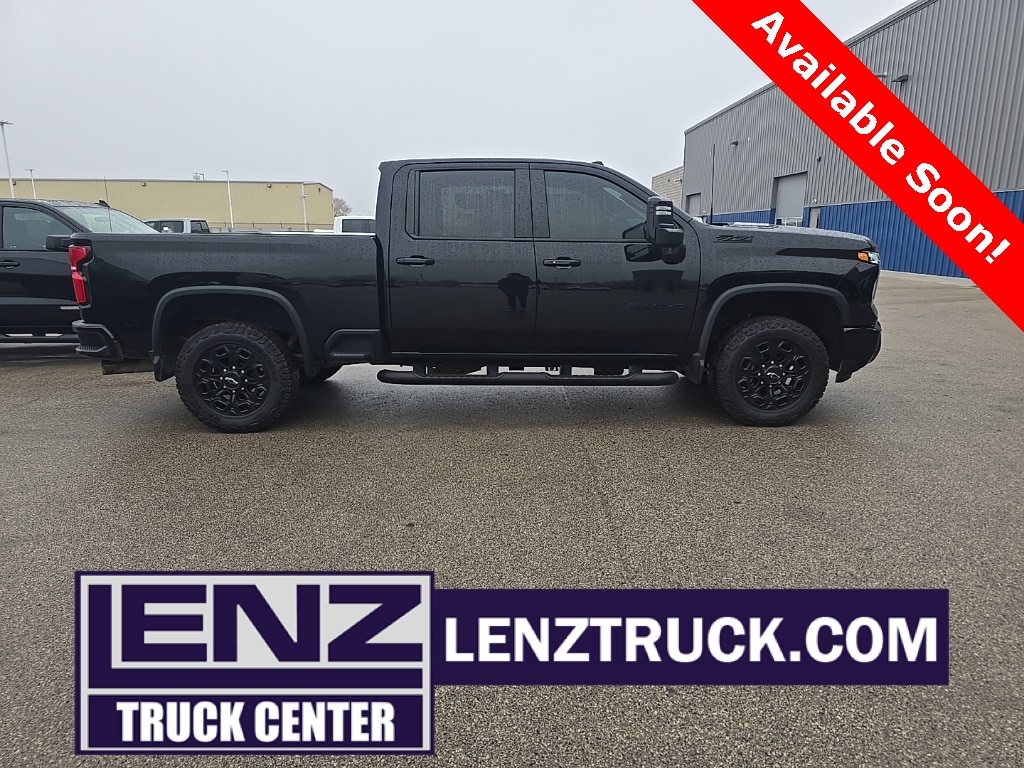 Used 2024 Chevrolet Silverado 2500HD 4x4 Crew Cab LT Truck
