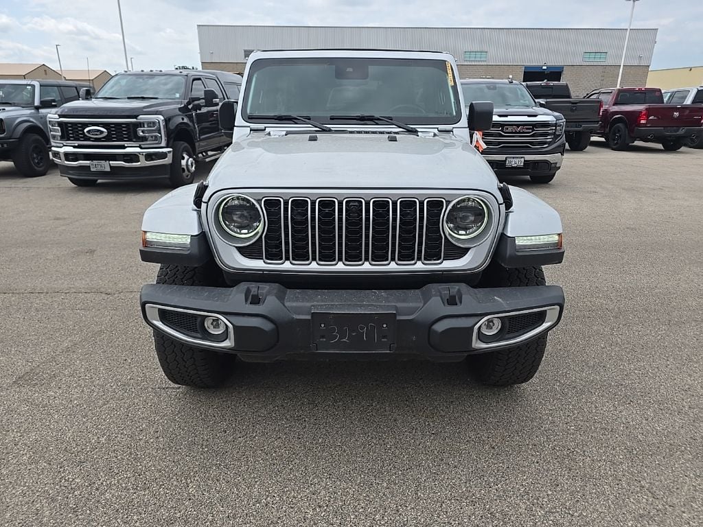 Used 2024 Jeep Wrangler 4x4 Unlimited Sahara SUV