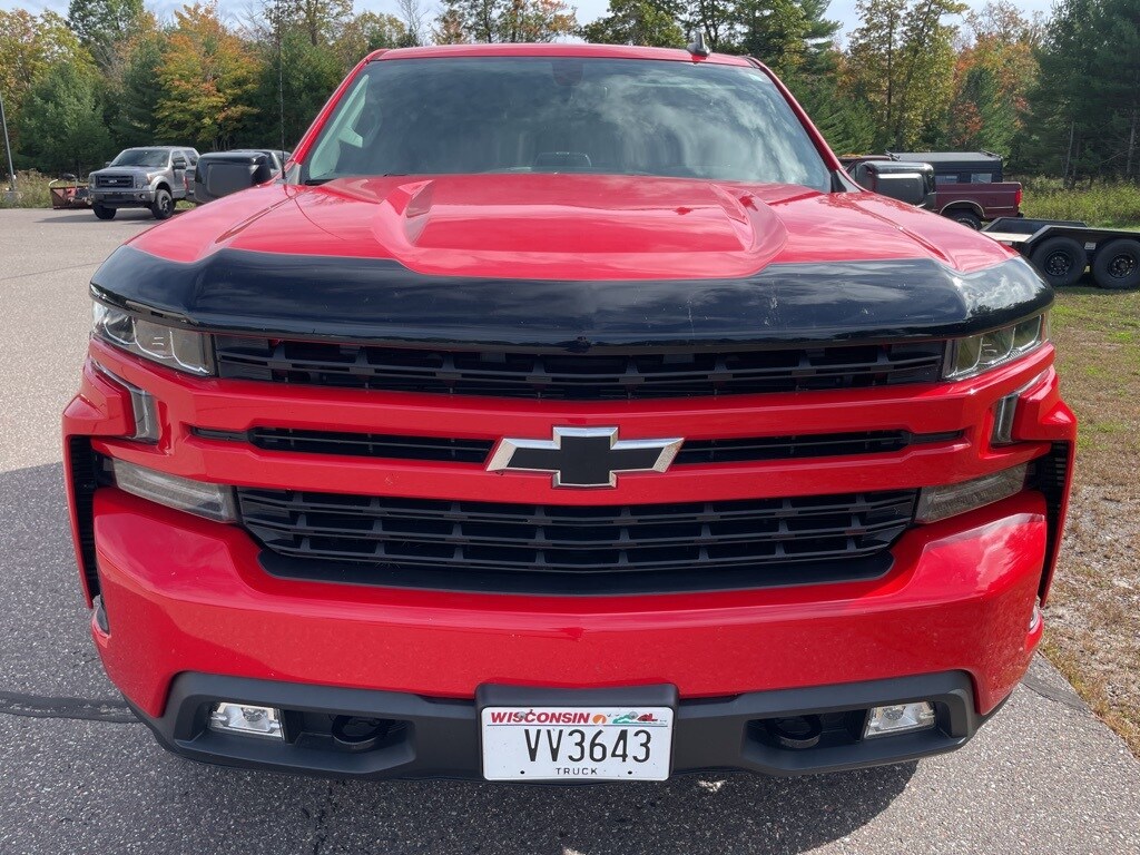2020 Chevrolet Silverado 1500 RST photo 2
