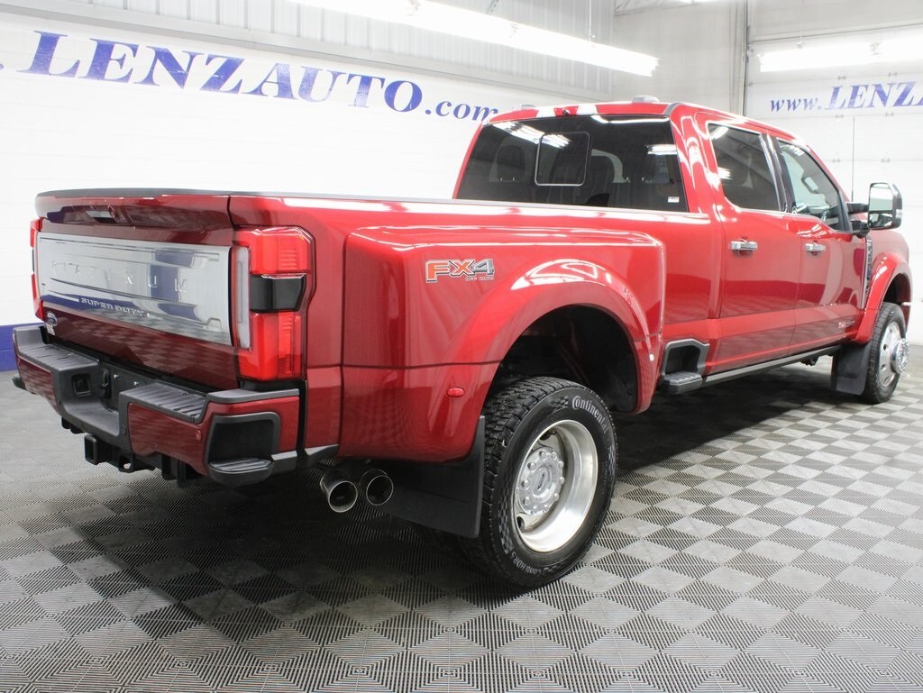 2024 Ford F-450 Platinum photo 4
