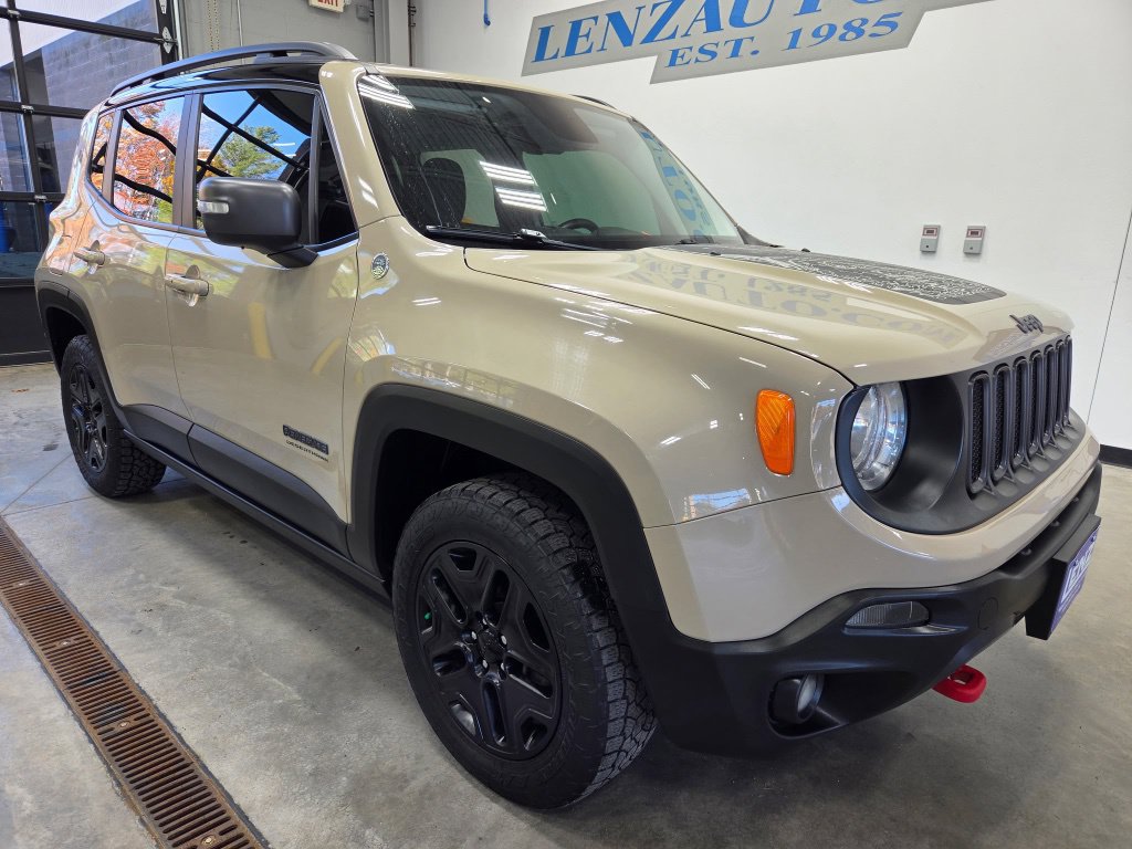 Used 2017 Jeep Renegade Trailhawk 4WD SUV