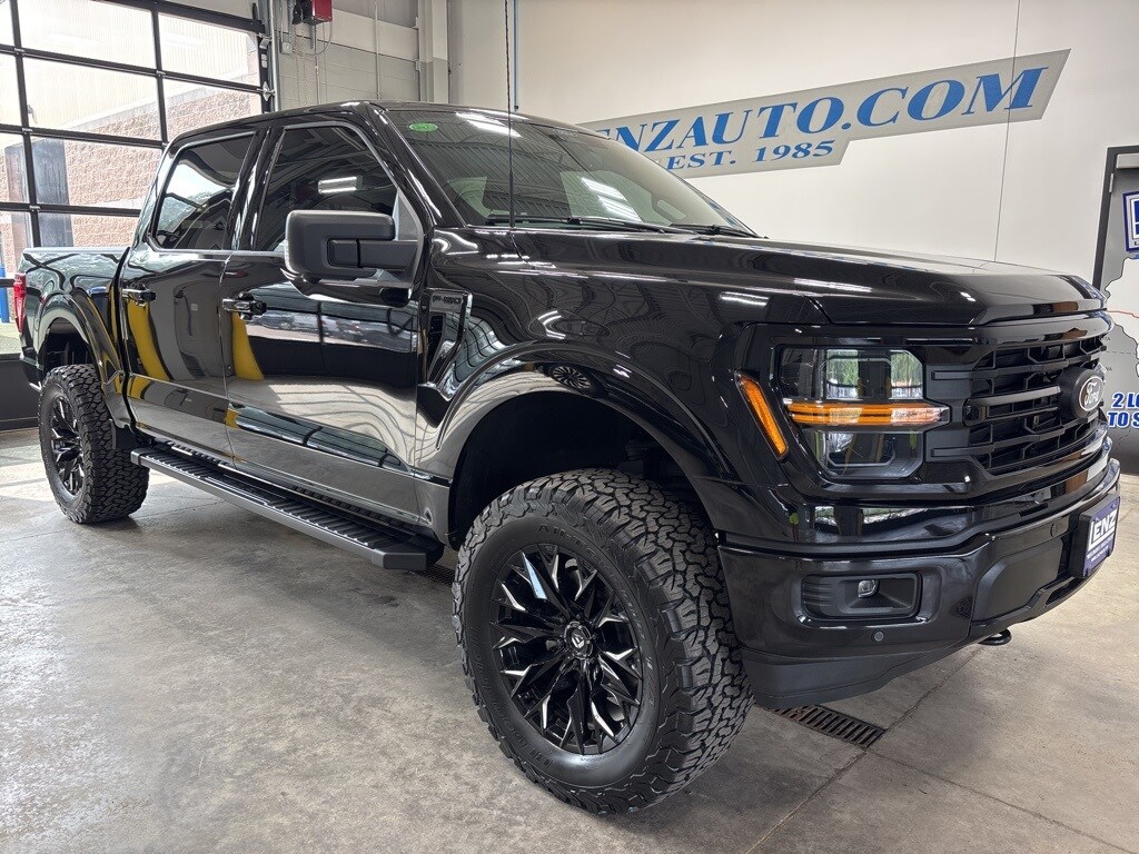 2024 Ford F-150 XLT photo 2