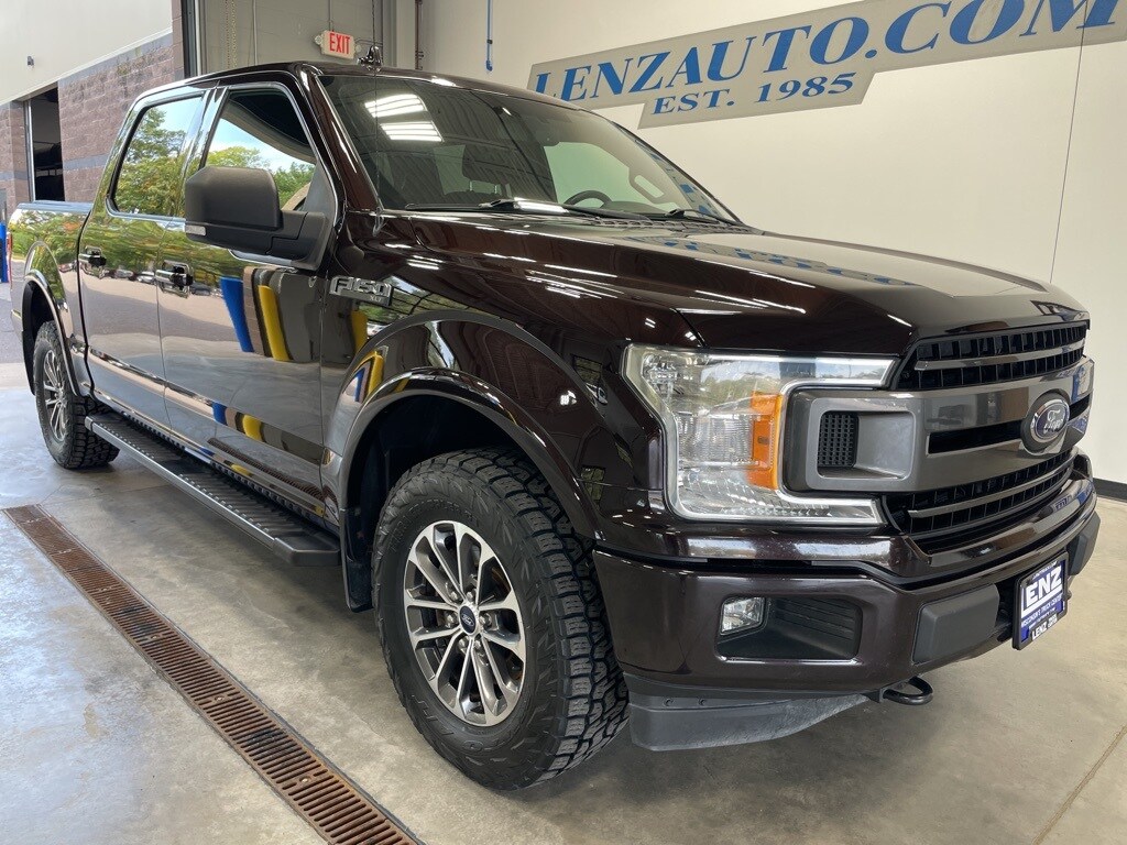 2018 Ford F-150 XLT photo 2