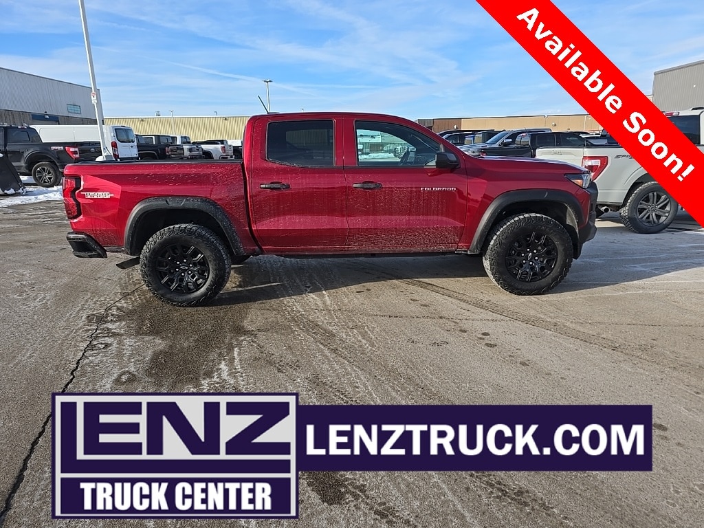 Used 2024 Chevrolet Colorado 4x4 Crew Cab Trail Boss Truck