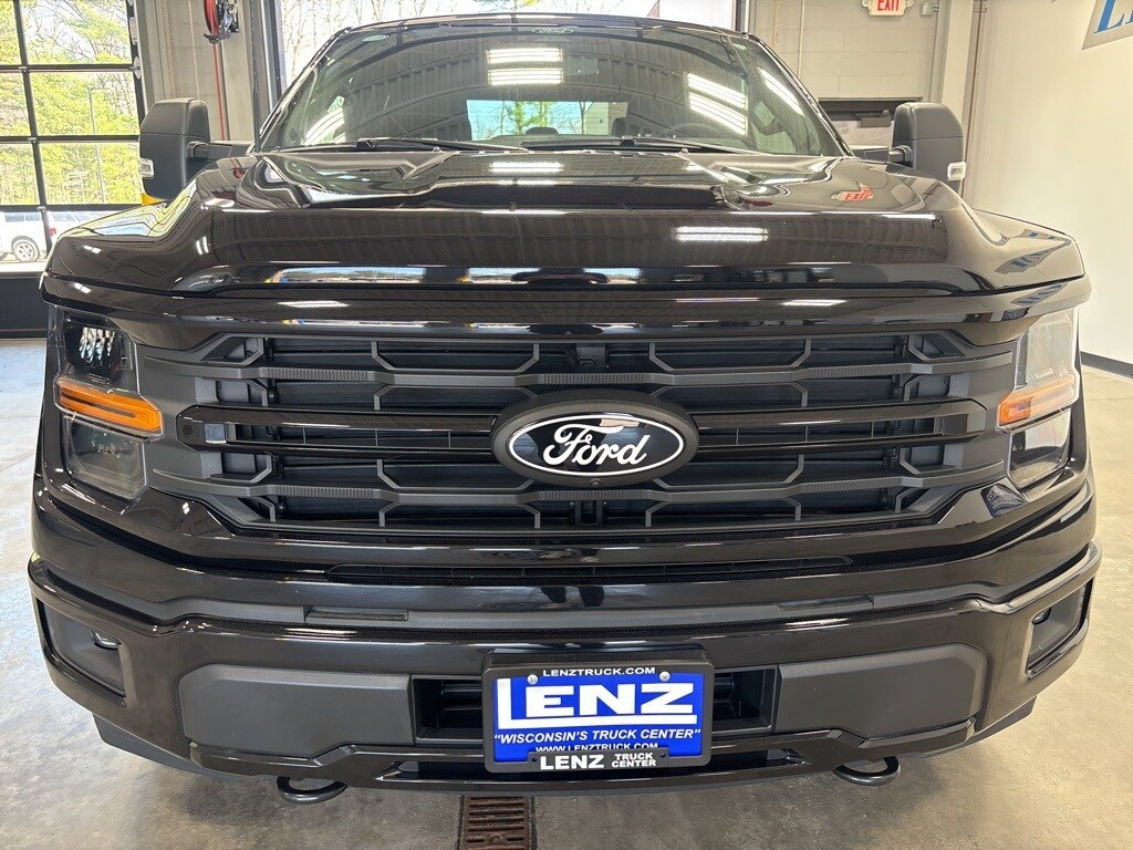 2024 Ford F-150 XLT photo 3