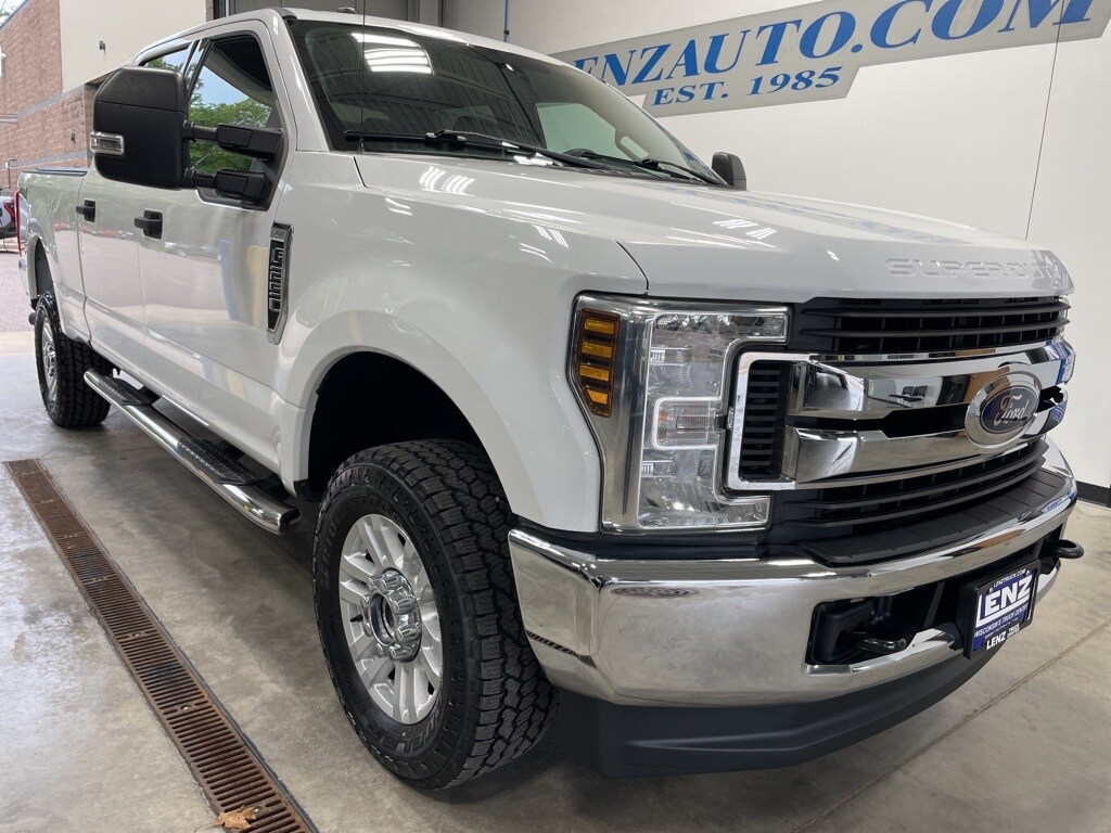 2018 Ford F-250 photo 2