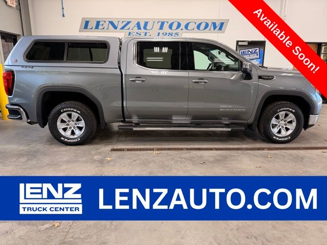2020 GMC Sierra SLE 4WD Crew Cab Short Box's photo