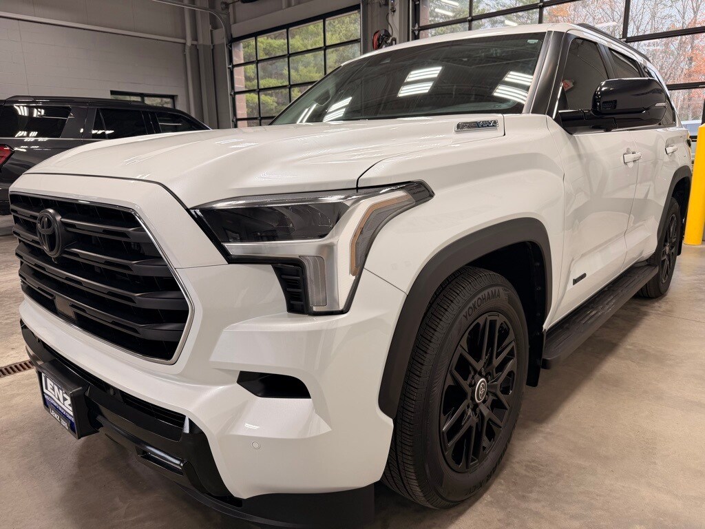 2024 Toyota Sequoia Limited photo 3