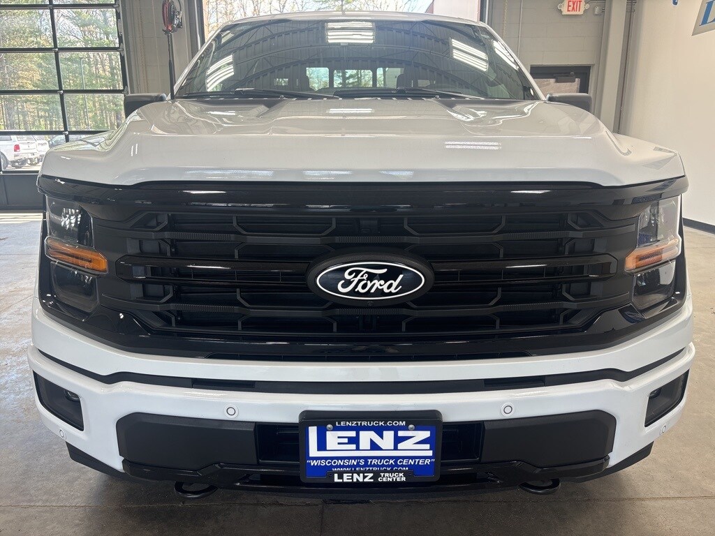 2024 Ford F-150 XLT photo 3
