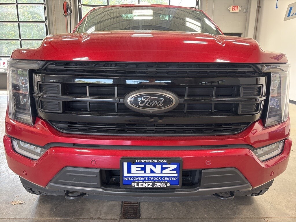 2023 Ford F-150 Lariat photo 2