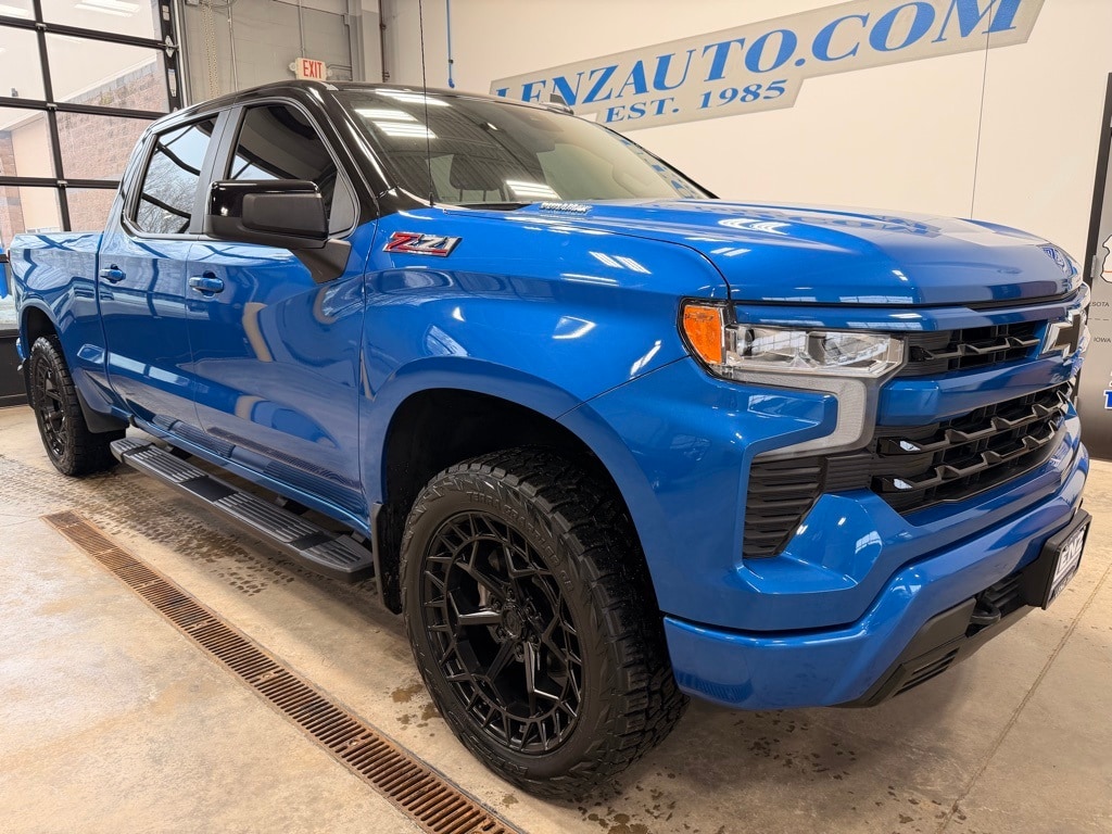 Used 2024 Chevrolet Silverado 1500 4x4 Crew Cab RST Truck