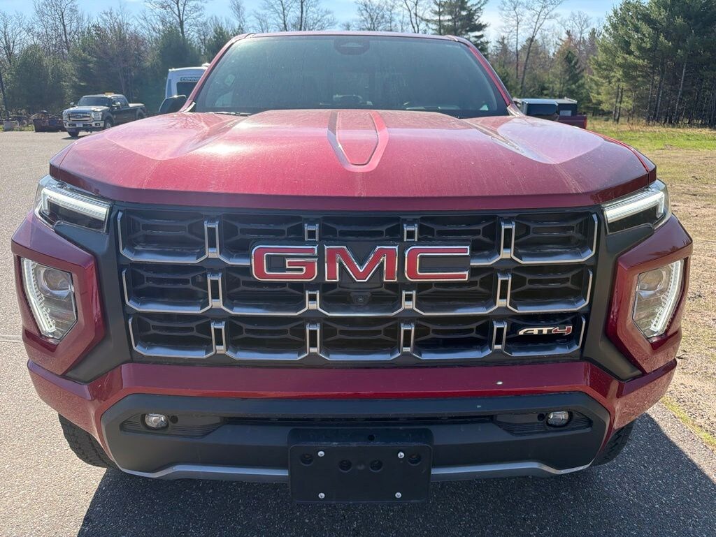 Used 2024 GMC Canyon 4x4 Crew Cab AT4 Truck