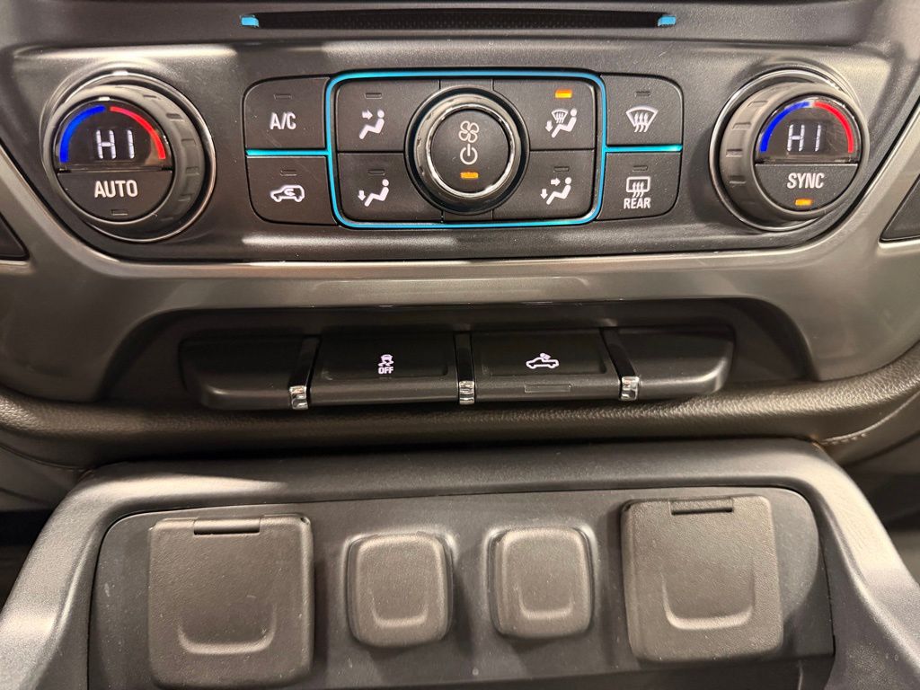 2016 Chevrolet Silverado 1500 LTZ - Photo 38