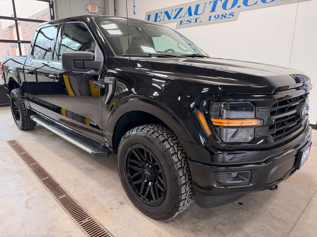 Used 2025 Ford F-150 4x4 SuperCrew XLT Truck