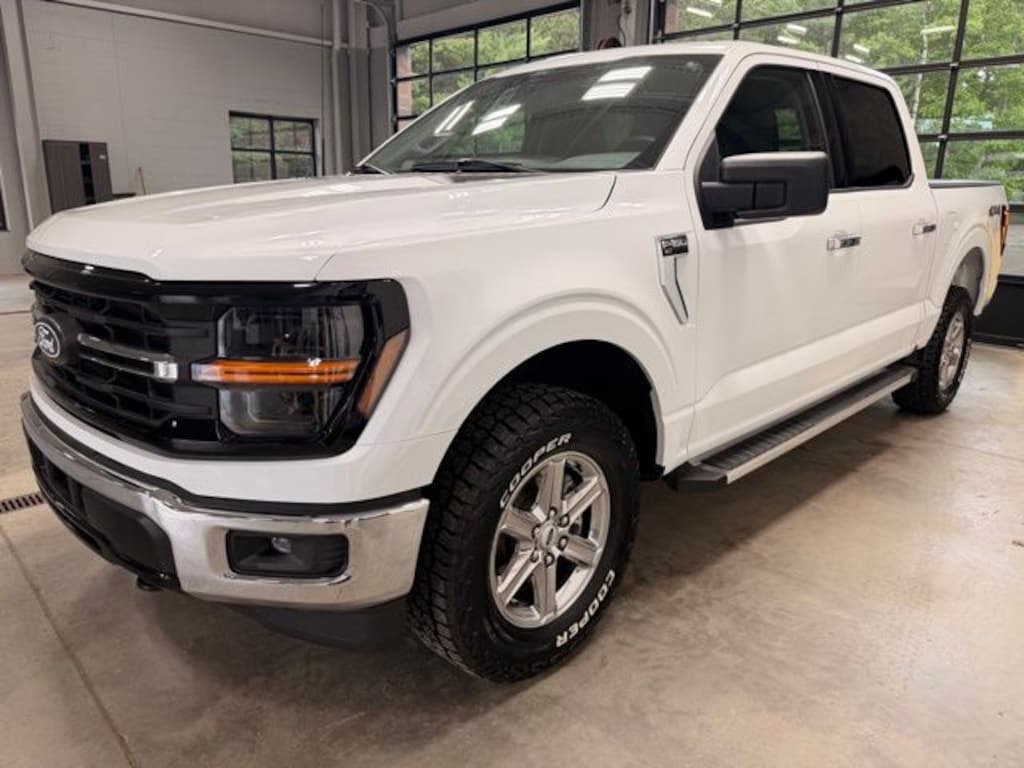 Used 2025 Ford F-150 4x4 SuperCrew XLT Truck