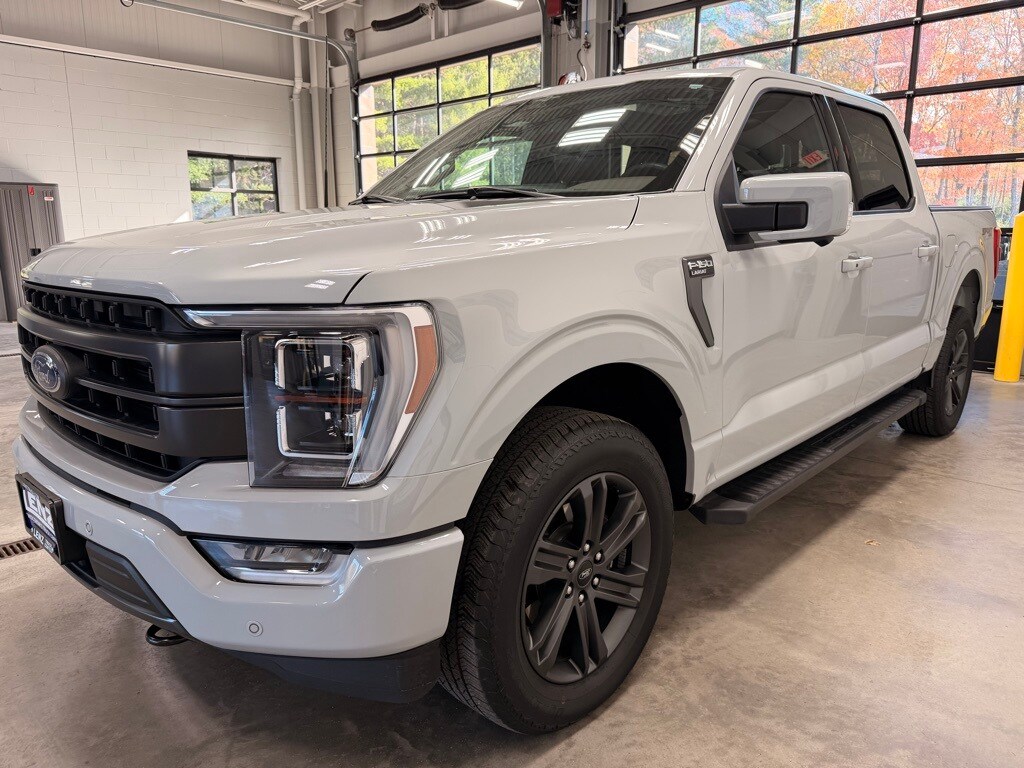2023 Ford F-150 Lariat photo 4