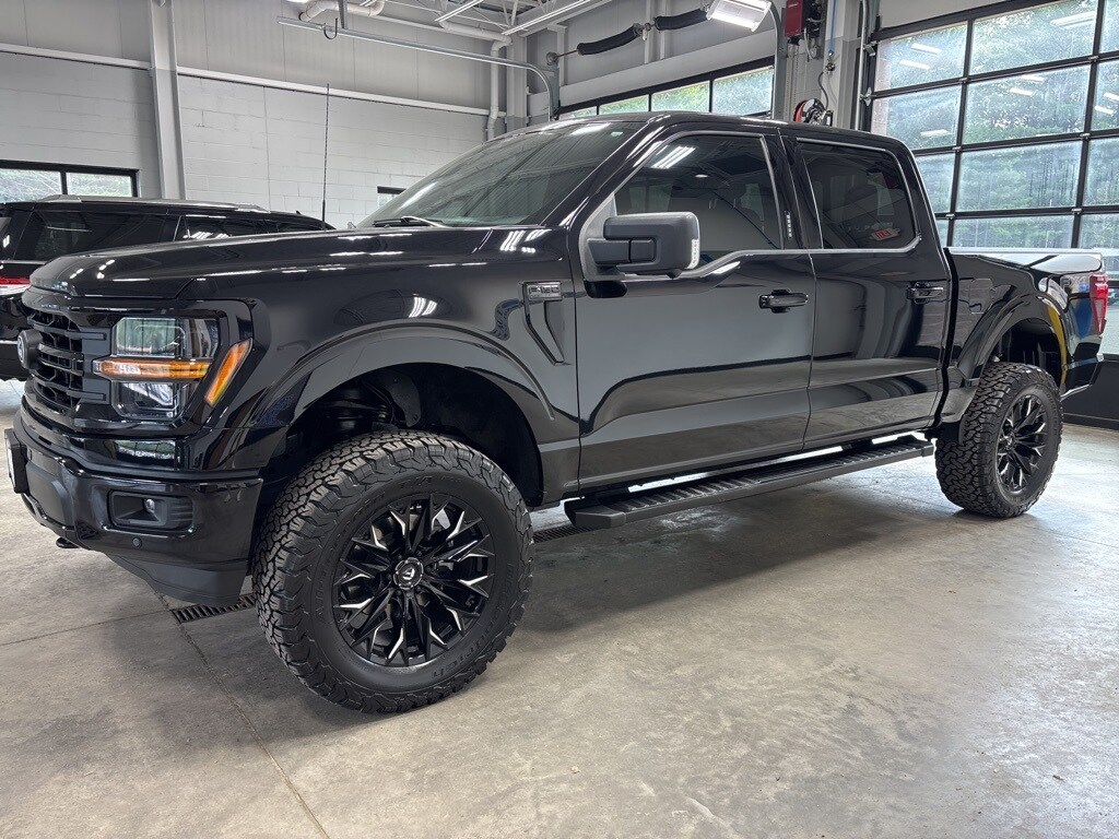 2024 Ford F-150 XLT photo 4