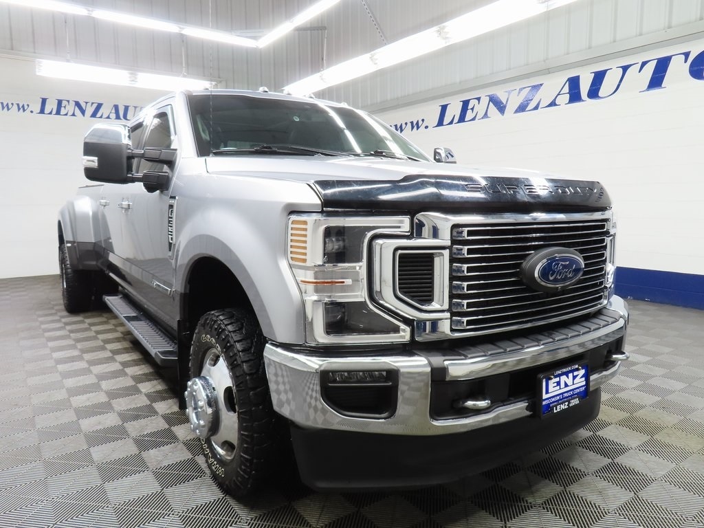Used 2020 Ford F-350SD 4x4 Crew Cab Lariat DRW Truck