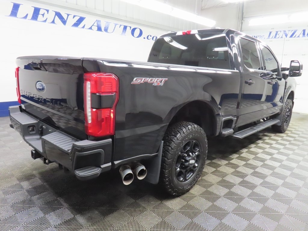 Used 2024 Ford F-250SD 4x4 Crew Cab XLT Truck