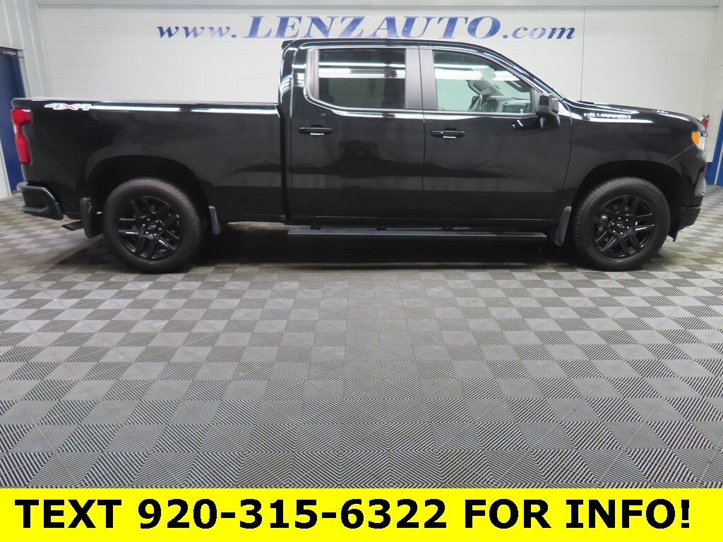 Used 2025 Chevrolet Silverado 1500 4x4 Crew Cab RST Truck
