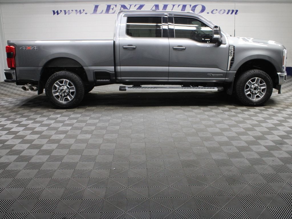 Used 2024 Ford F-350SD 4x4 Crew Cab Lariat SRW Truck