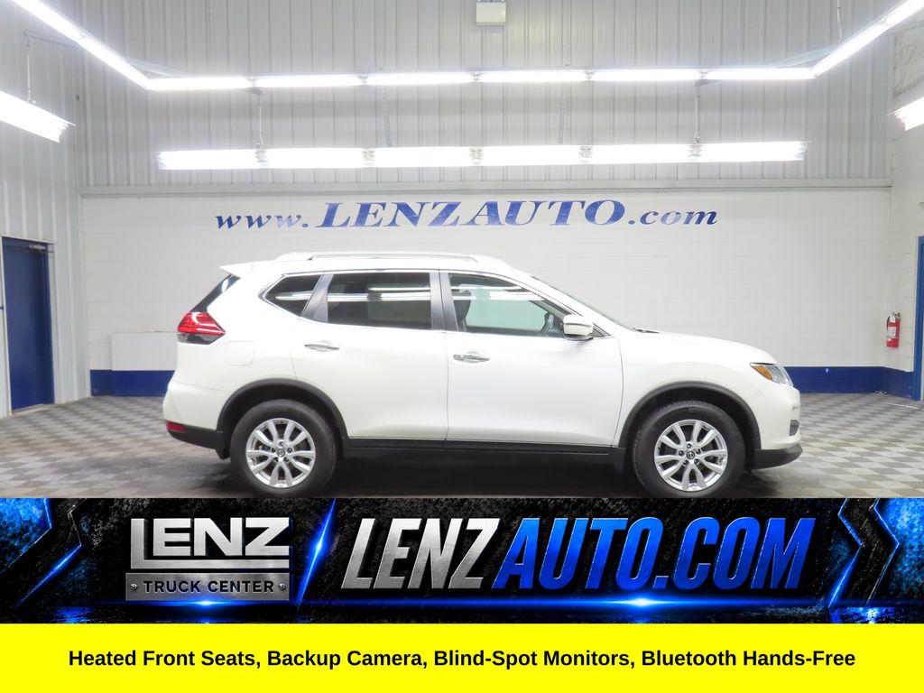 2017 Nissan Rogue SV AWD's photo