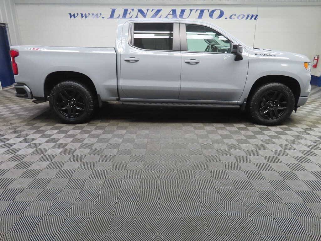 Used 2024 Chevrolet Silverado 1500 4x4 Crew Cab RST Truck