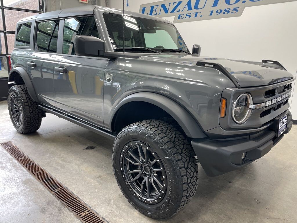 Used 2024 Ford Bronco Big Bend 4WD SUV