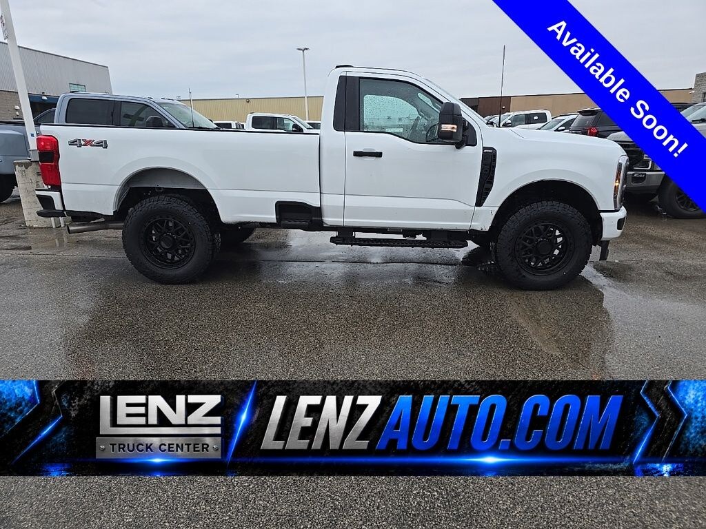 Used 2025 Ford F-350SD 4x4 Regular Cab XL SRW Truck