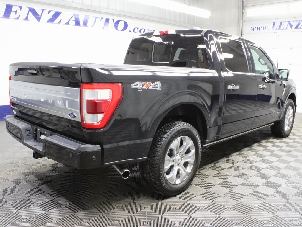2022 Ford F-150 Platinum photo 2